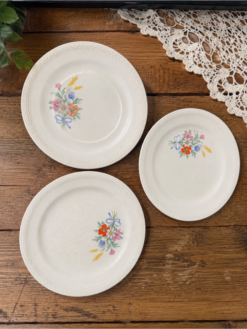 Vintage Crown Potteries J145 Floral Dessert Bowls Set of 3 USA 6 Inch